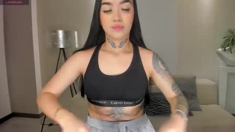 Megan Cross online show from February 2, 2026, 12:20 am