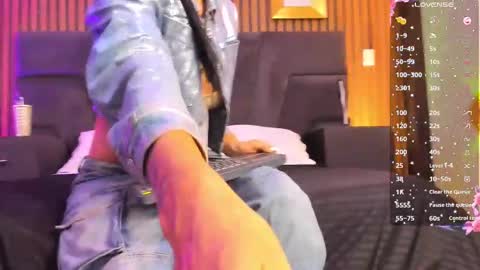 Snapshot of meganfoxxi_ chatting on October 24, 2025, 8:38 pm MeganFOXXI  online show from October 24, 2025, 8:38 pm