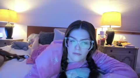 Megan online show from January 25, 2025, 3:51 am