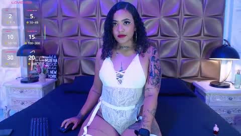 meganlarsson online show from October 21, 2025, 11:55 am