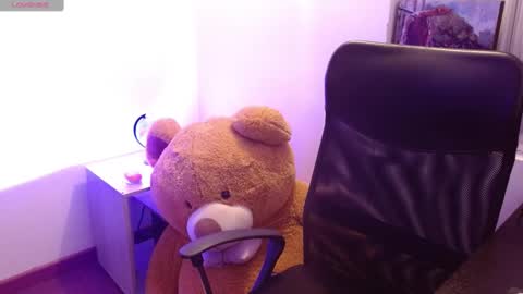 MEGAN online show from February 20, 2025, 6:35 pm