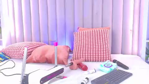 MEGAN online show from June 24, 2026, 2:43 am
