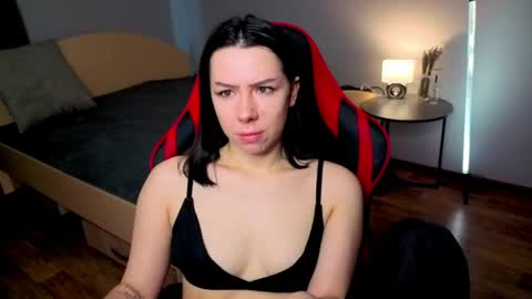 meganluss online show from May 6, 2026, 3:46 am