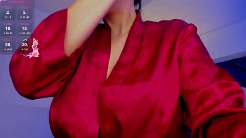 meganmyerss_ online show from October 16, 2025, 8:54 pm