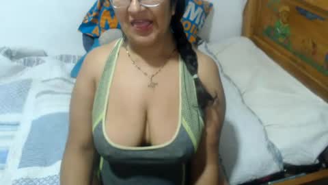 Snapshot of meganny_2023 chatting on July 5, 2026, 2:40 am Danny online show from July 5, 2026, 2:40 am