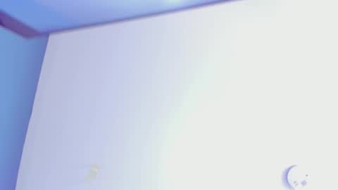 Snapshot of meganritz_ chatting on March 11, 2025, 2:32 am Meganritz online show from March 11, 2025, 2:32 am