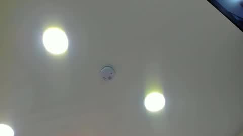 Snapshot of meganritz_ chatting on October 12, 2025, 3:27 am Meganritz online show from October 12, 2025, 3:27 am