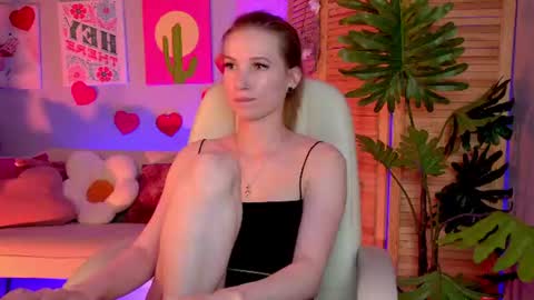 megan online show from July 14, 2026, 2:05 am
