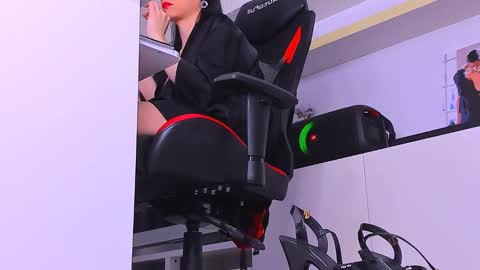 Megan online show from September 20, 2025, 4:30 pm