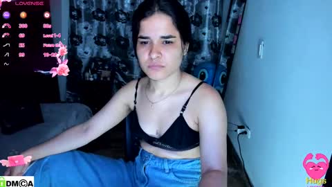 Megan Xue online show from September 15, 2025, 6:02 am