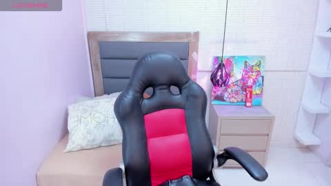 M E G A N  online show from October 25, 2025, 12:45 pm