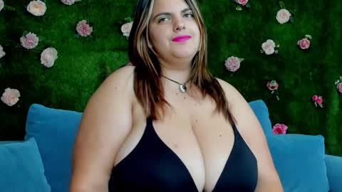 megatitts_ online show from October 6, 2025, 7:11 pm