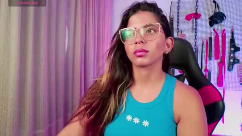 Snapshot of meggan_greey chatting on October 9, 2025, 2:37 pm Your best slave  online show from October 9, 2025, 2:37 pm