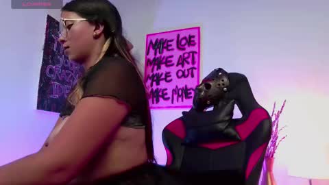 Snapshot of meggan_greey chatting on October 30, 2025, 3:46 pm Your best slave  online show from October 30, 2025, 3:46 pm