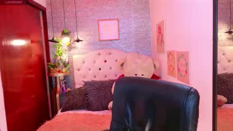 Meghan online show from December 2, 2025, 2:50 am