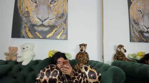 megpalmer online show from November 26, 2025, 11:55 am