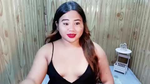 mei_sofia online show from June 29, 2026, 1:22 pm