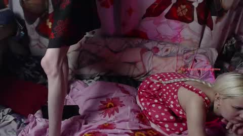 Yuta and Meidi online show from December 3, 2024, 12:24 am