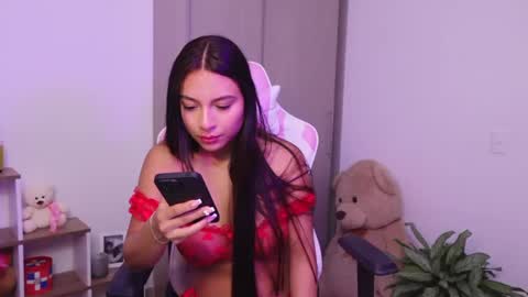 Snapshot of meiis_ chatting on March 8, 2025, 11:18 pm meiis3 online show from March 8, 2025, 11:18 pm