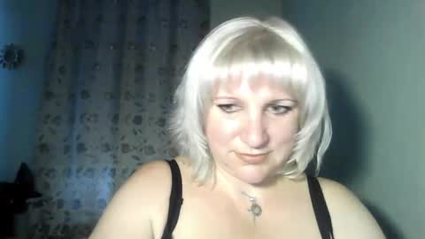 Snapshot of meilomawesa chatting on October 5, 2025, 11:08 am MeilomaWesa online show from October 5, 2025, 11:08 am