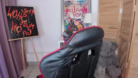 mekurisu online show from March 18, 2026, 8:17 am