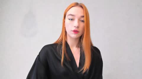 mel__lisa online show from May 1, 2026, 11:53 pm
