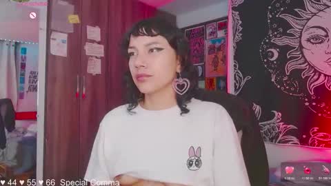 Melissa  -  -  Please help me to reach 100 thumbs up online show from November 10, 2025, 3:16 am