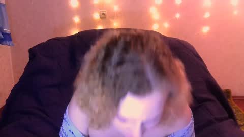 Snapshot of mel_mellie chatting on January 21, 2025, 9:46 pm Mel Mellie online show from January 21, 2025, 9:46 pm