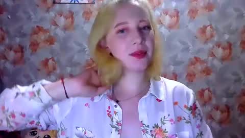 Mel Mellie online show from July 13, 2026, 9:28 pm