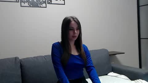meladams online show from December 8, 2024, 10:03 pm