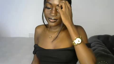 melahnin online show from February 24, 2025, 3:31 pm