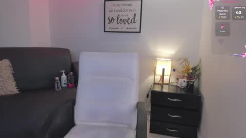 melan_owen online show from October 15, 2025, 10:59 am