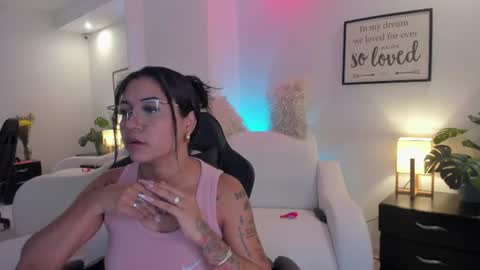 melan_owen online show from August 2, 2026, 10:46 am