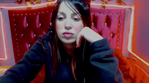 melani_cute01 online show from January 18, 2025, 8:52 am