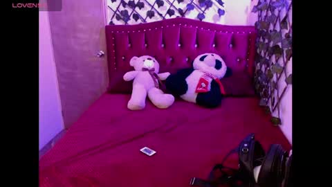 Snapshot of melani_cute01 chatting on April 16, 2026, 8:53 pm melani_cute01 online show from April 16, 2026, 8:53 pm