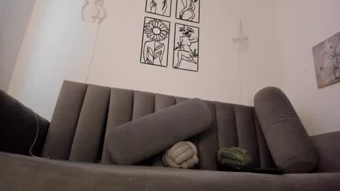 Snapshot of melani_greyy chatting on January 24, 2025, 11:02 pm melani greyy online show from January 24, 2025, 11:02 pm