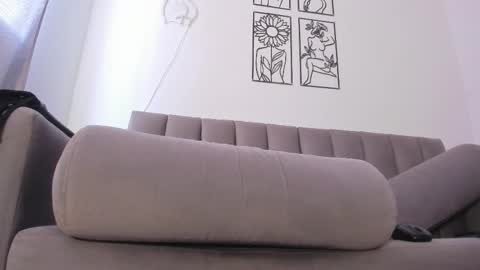 Snapshot of melani_greyy chatting on October 28, 2025, 9:17 pm melani greyy online show from October 28, 2025, 9:17 pm