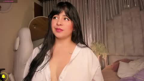 Snapshot of melani_sunny chatting on May 8, 2026, 1:44 am Melani sunny online show from May 8, 2026, 1:44 am