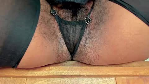 Snapshot of melania_browis chatting on January 23, 2025, 9:29 am Melania online show from January 23, 2025, 9:29 am