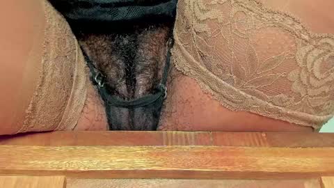 Snapshot of melania_browis chatting on February 2, 2025, 1:55 am Melania online show from February 2, 2025, 1:55 am