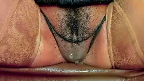 Snapshot of melania_browis chatting on July 18, 2026, 5:06 pm Melania online show from July 18, 2026, 5:06 pm