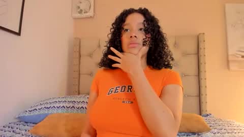 Snapshot of melania_xtreme chatting on March 14, 2026, 2:28 am melania_xtreme online show from March 14, 2026, 2:28 am