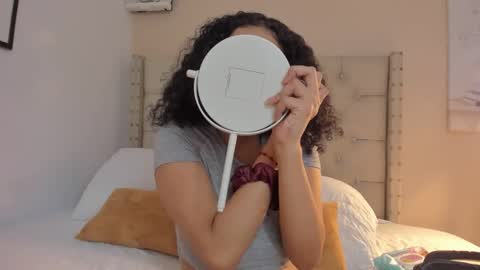 melania_xtreme online show from April 26, 2026, 1:47 am