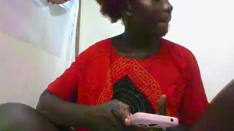 Snapshot of melanie_bae1 chatting on May 17, 2026, 2:13 pm melanie_bae1 online show from May 17, 2026, 2:13 pm
