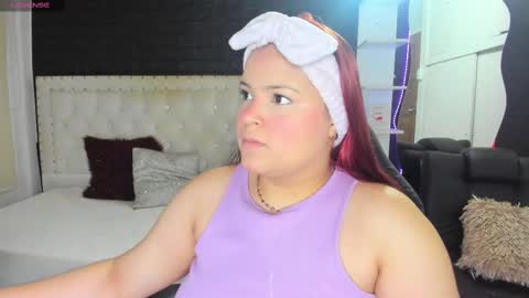 Snapshot of melanie_hh chatting on March 3, 2025, 4:03 am Melanie online show from March 3, 2025, 4:03 am