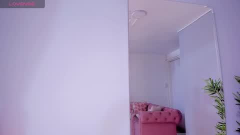 Melanie Miller online show from March 2, 2025, 7:21 am