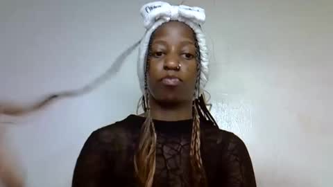 melanie_nay online show from January 20, 2025, 8:30 am