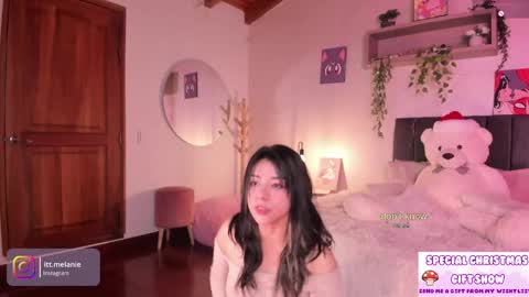 Melanie online show from December 5, 2024, 1:06 pm