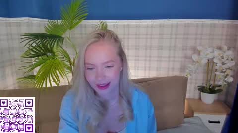 Melanie online show from September 23, 2025, 12:13 am