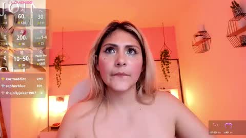 Snapshot of melanie_silver_ chatting on March 5, 2025, 10:54 pm Melanie online show from March 5, 2025, 10:54 pm